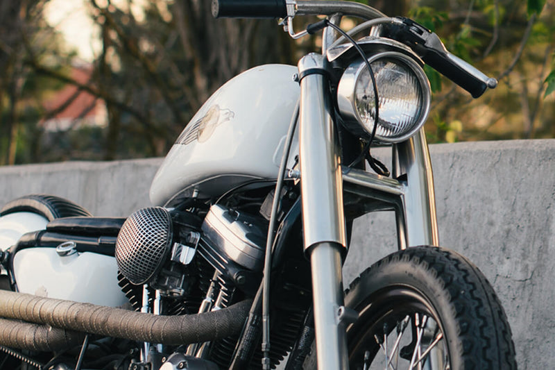 How to install Lowbrow Customs Fork Shrouds on 39mm front end