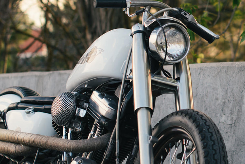 How to install Lowbrow Customs Fork Shrouds on 39mm front end