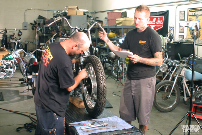 Video: English 102 - A Tune And Service Guide for Vintage Unit and Pre-Unit Triumph & BSA Motorcycles