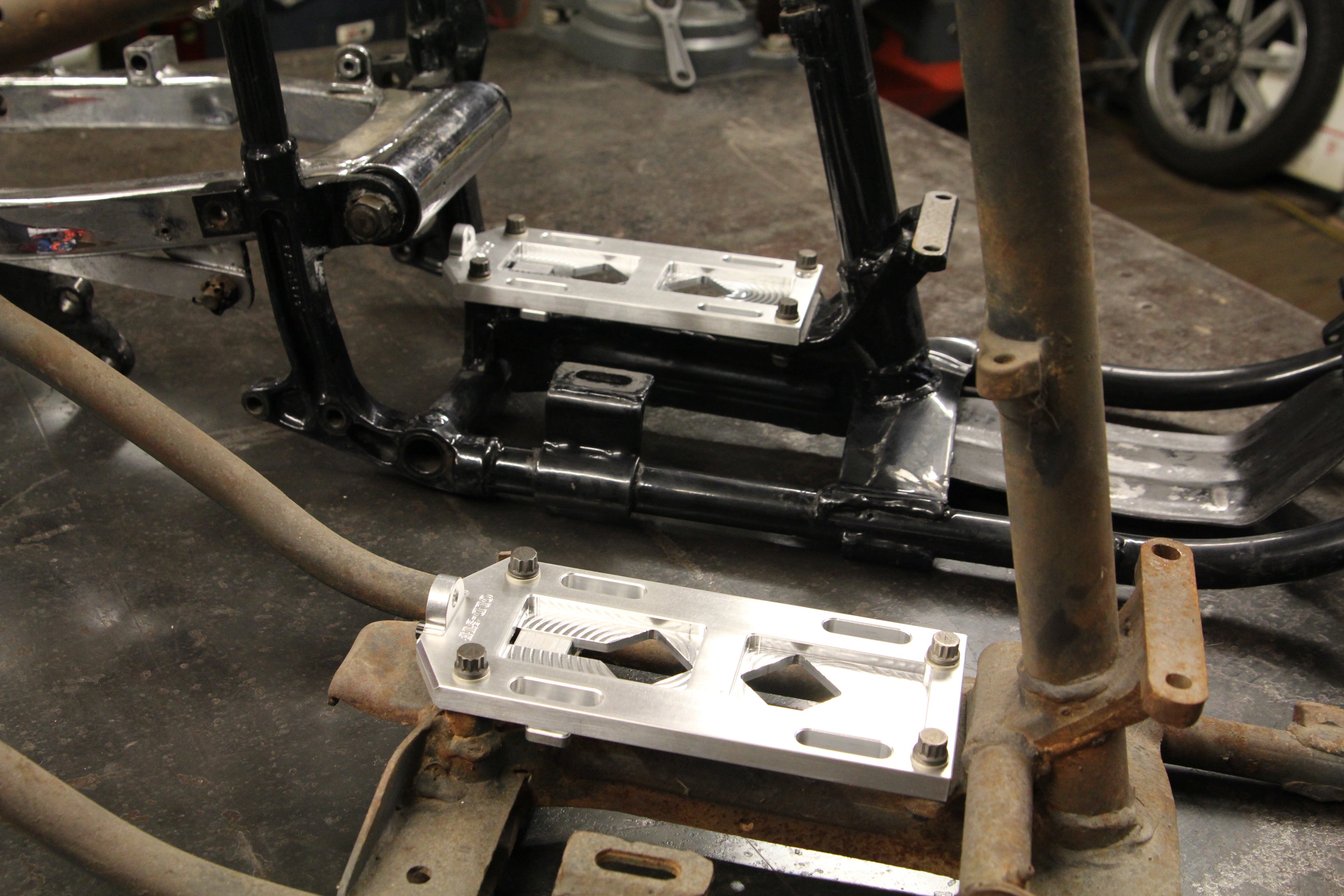 Old-Stf Cycle Centerline Adjustable Aluminum Transmission Plate ...