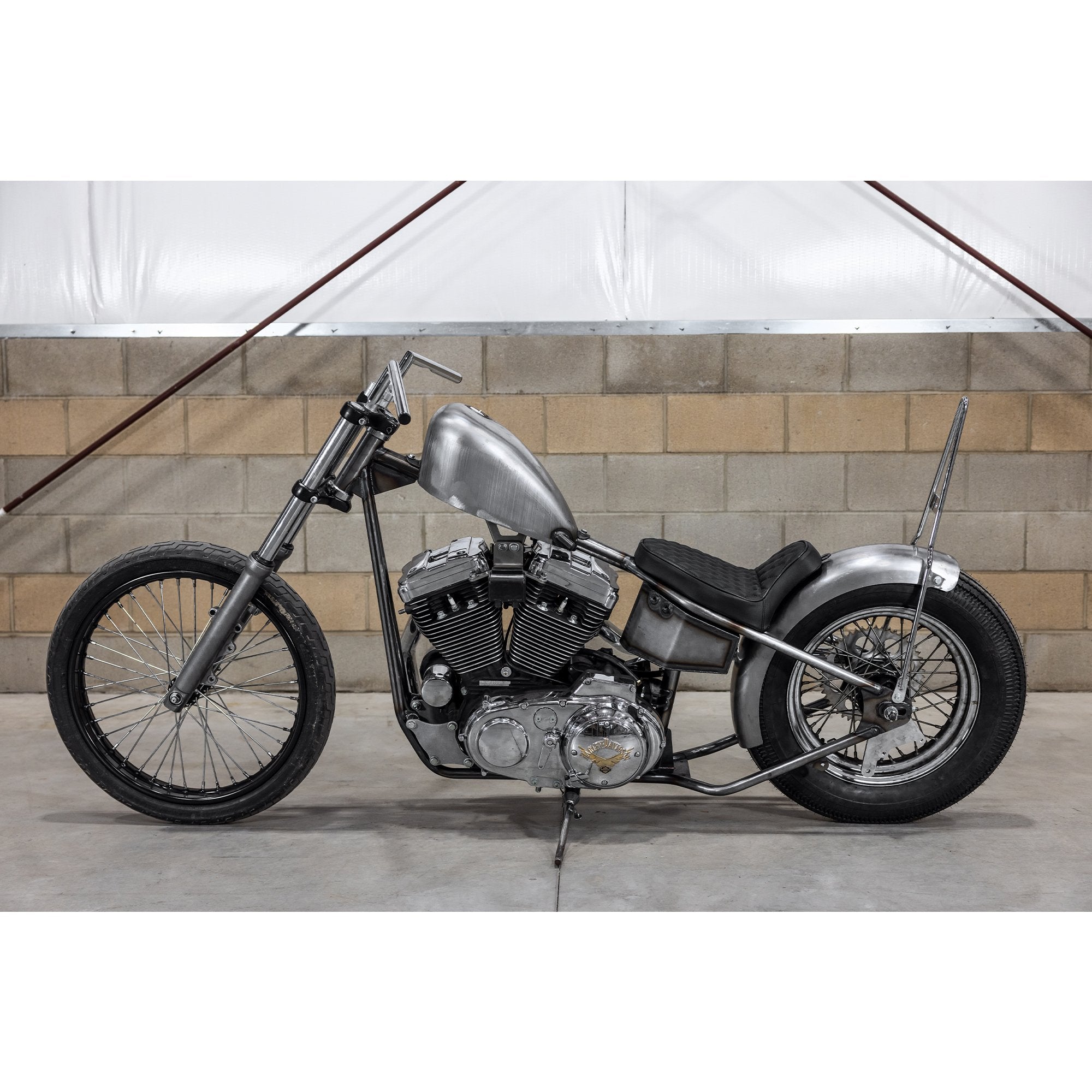 Sully Custom Sully's Customs Solo Seat - Black Diamond - Rigid Frame – Lowbrow Customs