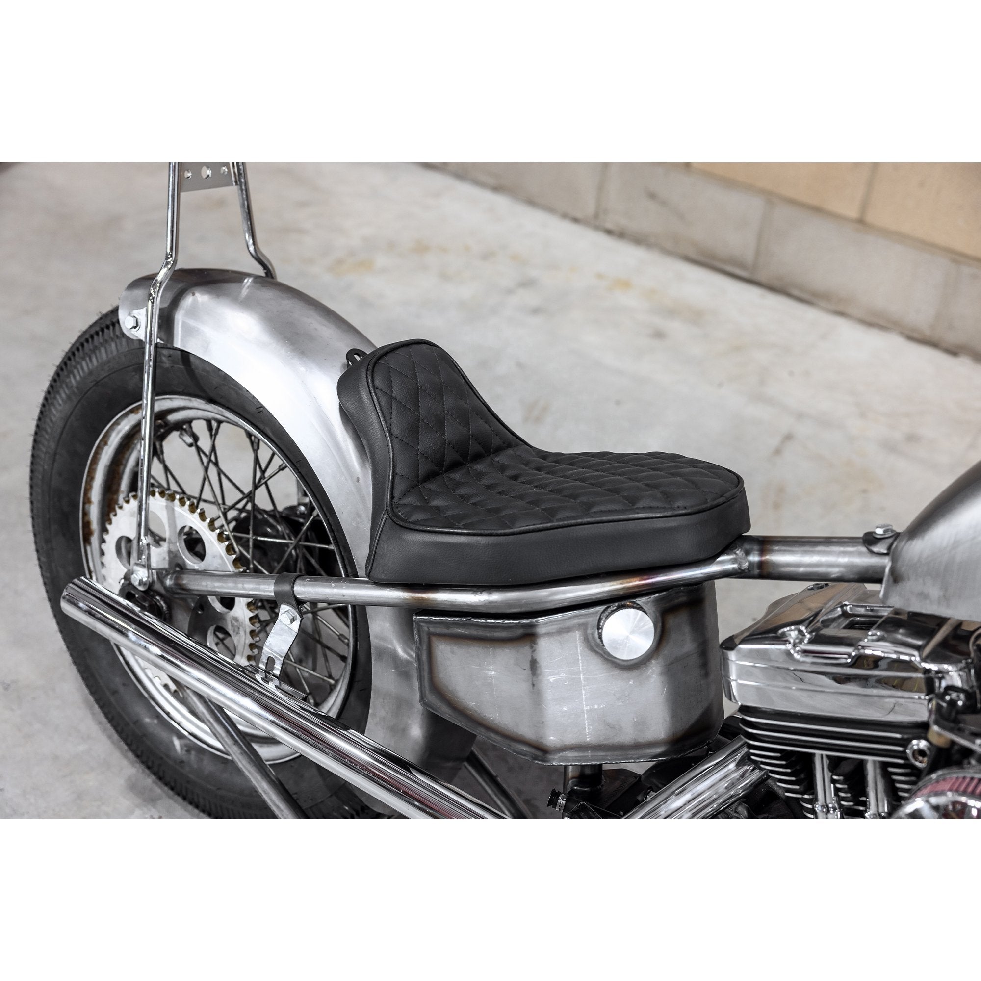 Sully Custom Sully's Customs Solo Seat - Black Diamond - Rigid Frame – Lowbrow Customs