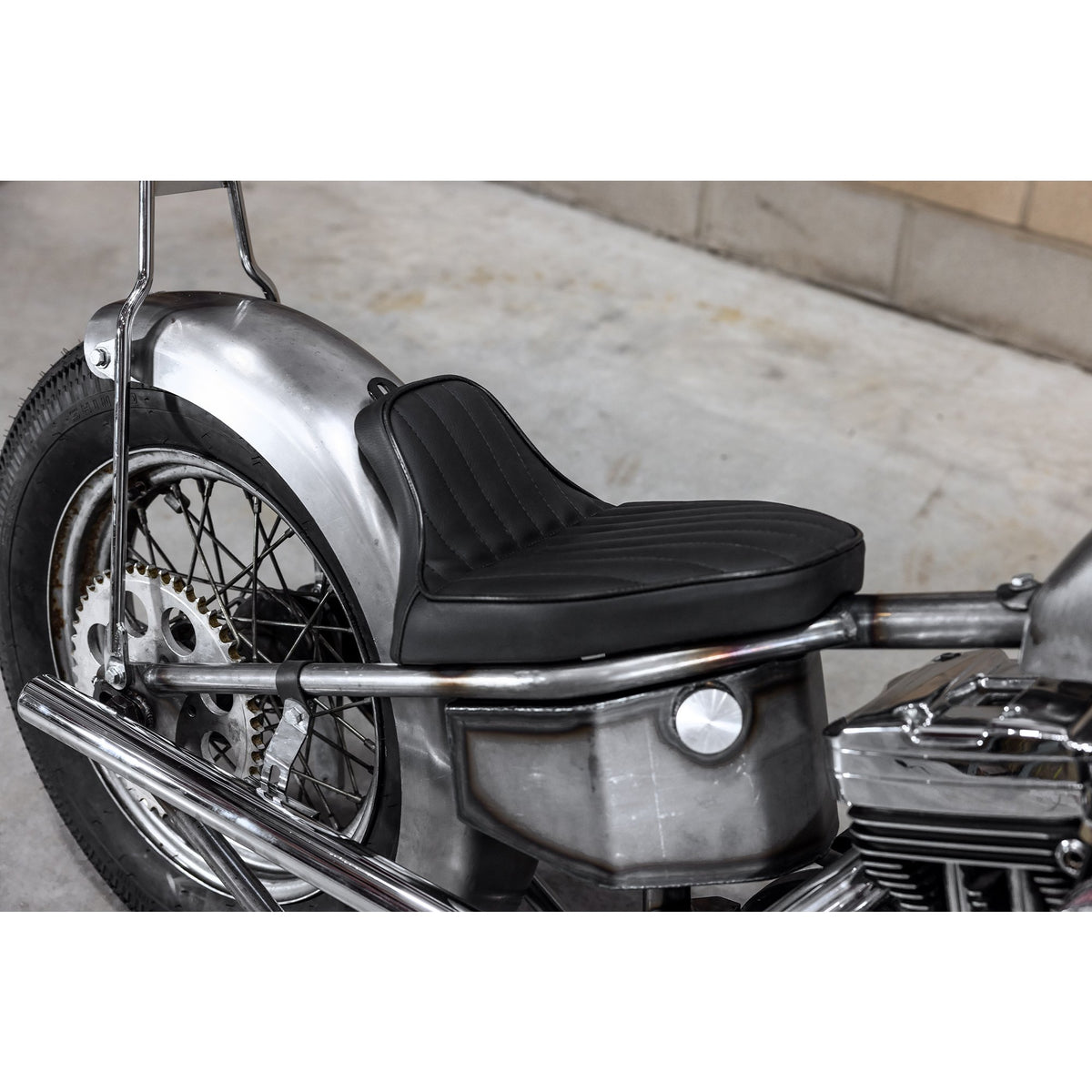 Sully Custom Sully's Customs Solo Seat - Black Vertical Pleat - Rigid Frame ...