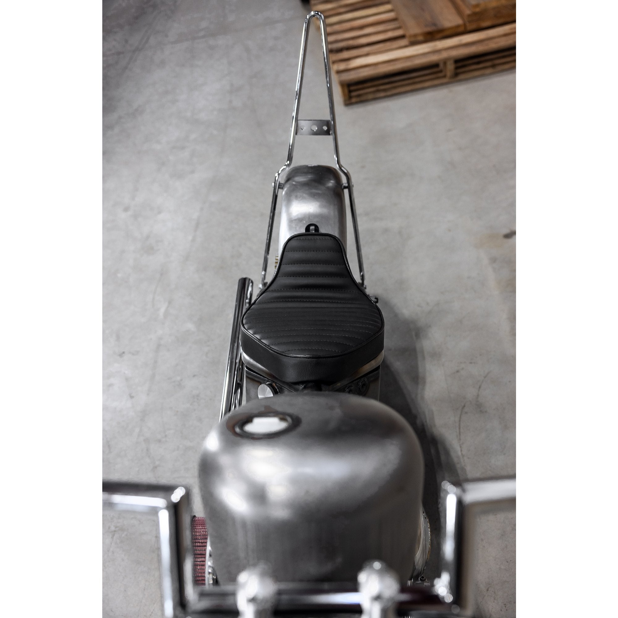 Sully Custom Sully's Customs Solo Seat - Black Horizontal Pleat - Rigid Frame ...