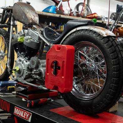 RotoPax Fuel Can Mount For Harley Davidson Cast Knucklehead/Panhead Axle Plates