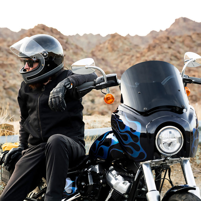 Gringo S DOT/ECE R22.06 Approved Full Face Helmet - Gloss Strom Grey/Black Tracker