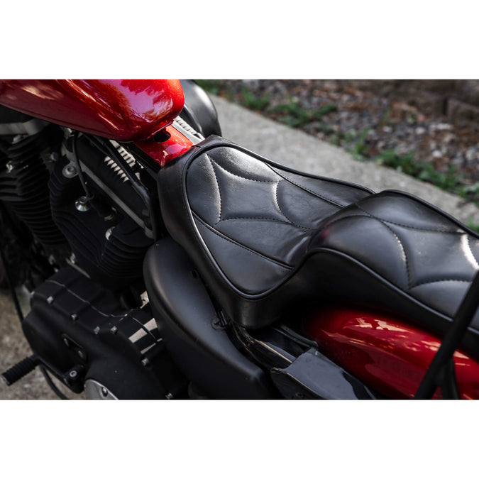 Cobra Seat - Black Diamond - 2004-2021 (Excl. 2007-09) Harley-Davidson Sportsters