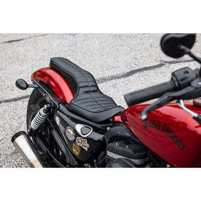 Cobra Seat - Black Pleated - 2004-2021 (Excl. 2007-09) Harley-Davidson Sportsters