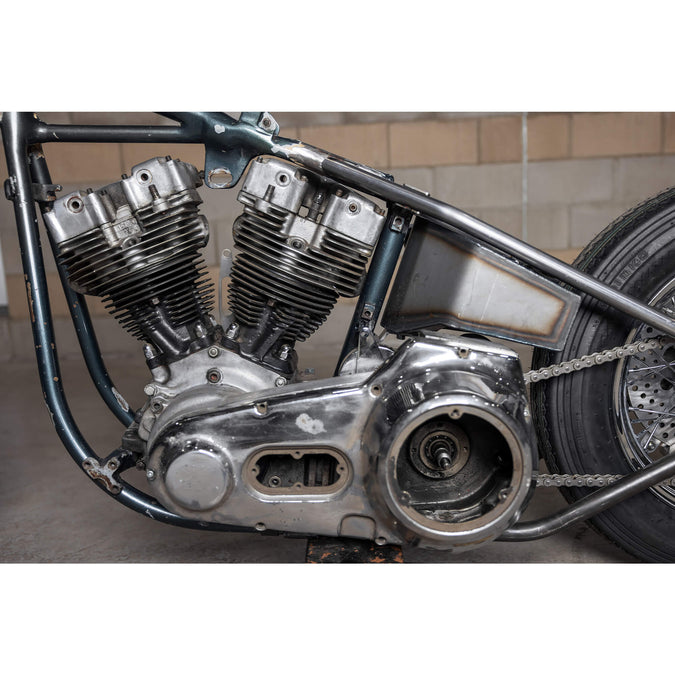 Bolt-On Oil Tank for Rigid Harley-Davidson Big Twin Frames with Electric Start