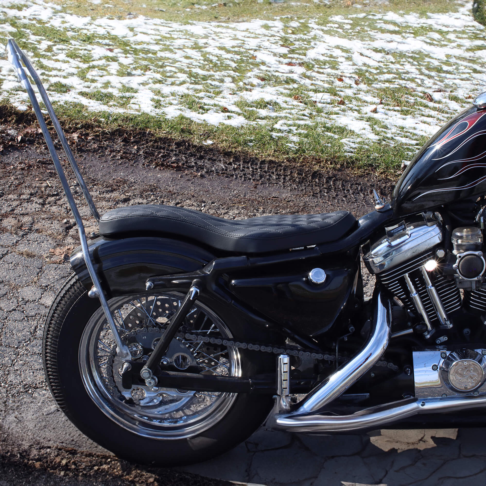Sully Custom Sully's Customs Skinny Style Seat - Black Horizontal Pleat - 1982-2003 ...