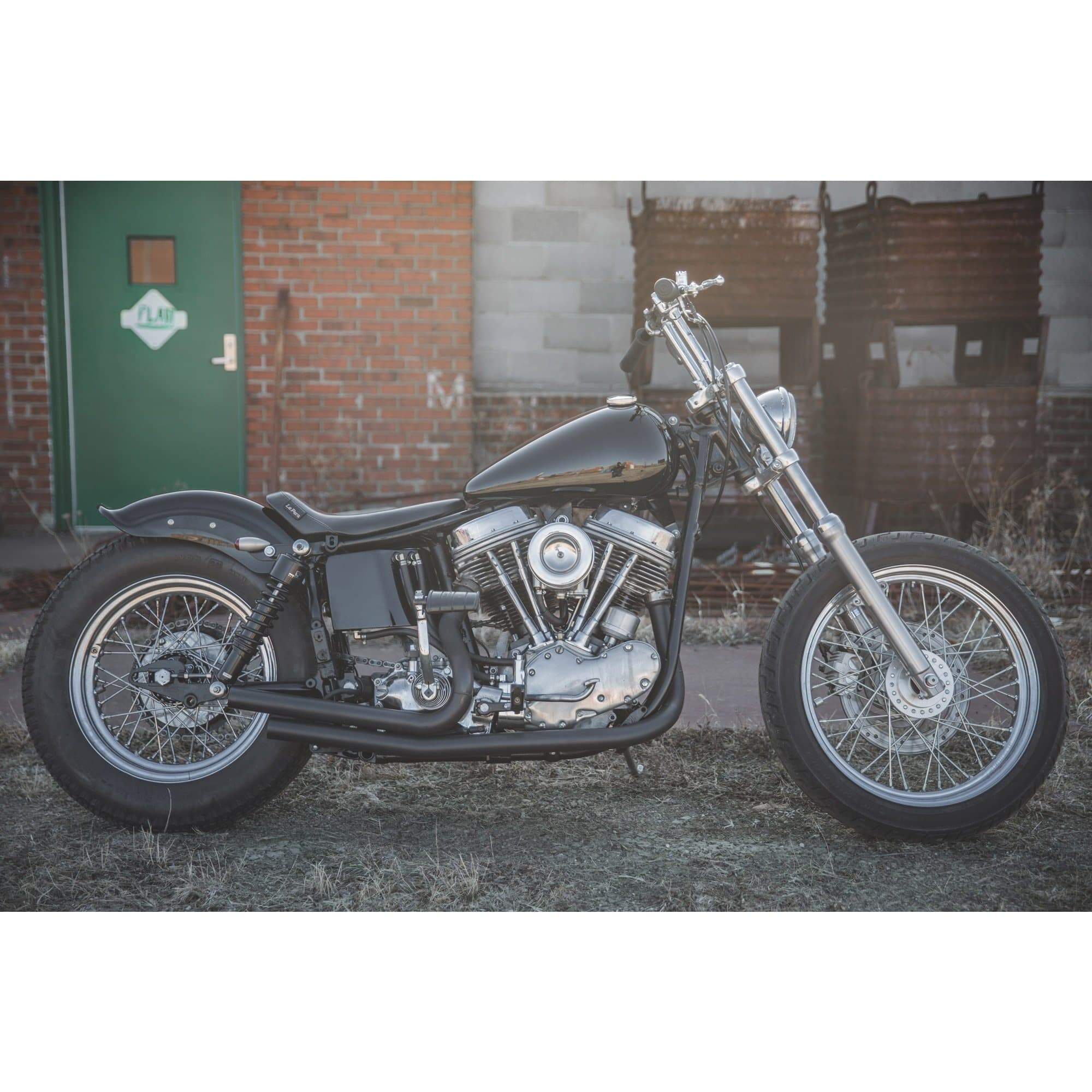 Bolt-On Horseshoe Oil Tank for 1965-Up Harley Four-Speed Swingarm Fram ...