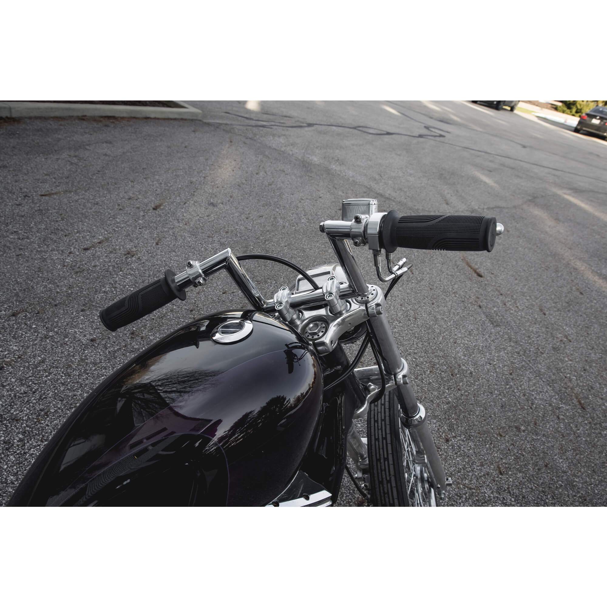 Finned 1" Motorcycle Handlebar Risers - Aluminum – Lowbrow Customs