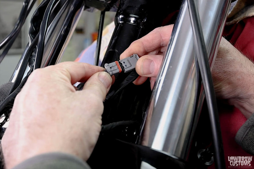 How to Install Custom Throttle by Wire Handlebars onto Your Harley ...